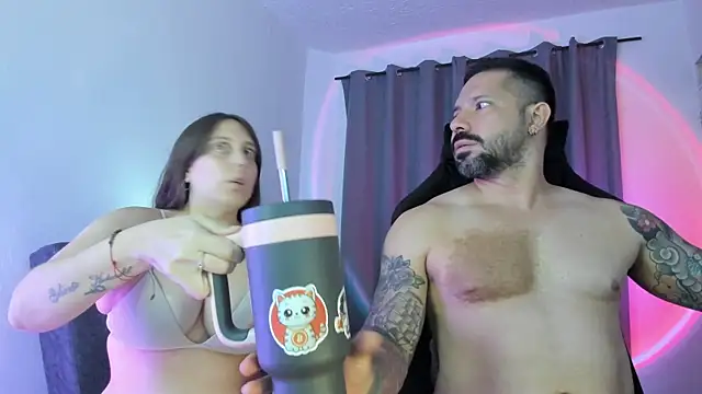 FreeLoveCouple online show from 05-28-26, 02:20