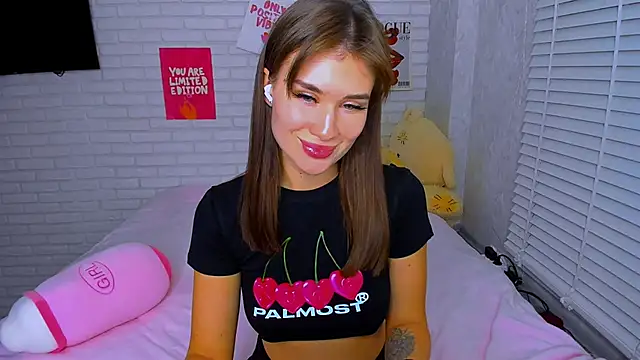 UrJoyy online show from 02-09-26, 03:49