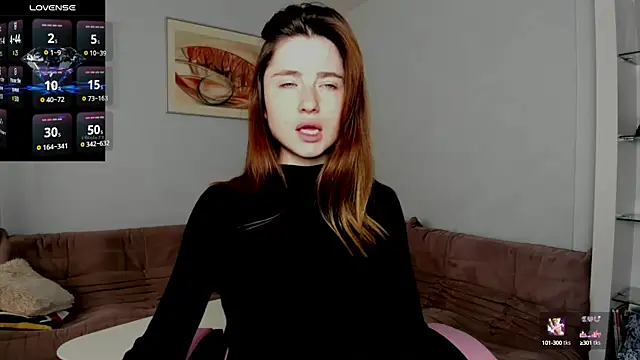 Snapshot of Luxuryalma chatting on 10-06-25, 07:17 Luxuryalma online show from 10-06-25, 07:17