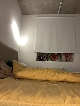 Snapshot of _urbestie_ chatting on 03-07-25, 09:59  urbestie  online show from 03-07-25, 09:59