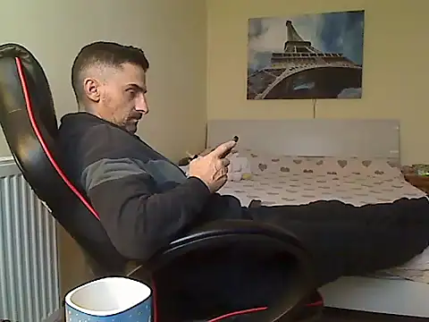 amydamarw online show from 12-18-25, 08:20