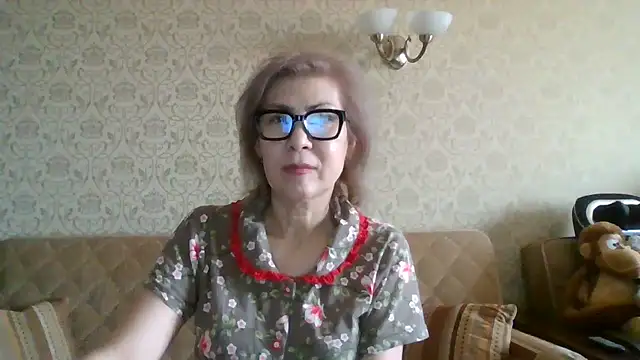 Snapshot of Elegant00Lady chatting on 06-29-26, 08:31 Elegant00Lady online show from 06-29-26, 08:31