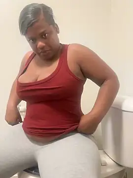 Prettynthick12 online show from 06-12-26, 12:26