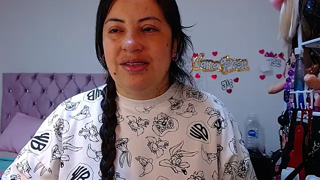 lanaqueen699 online show from 04-06-26, 12:28