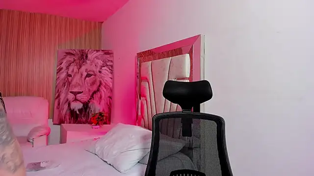 Melany Luv online show from 09-16-25, 07:48