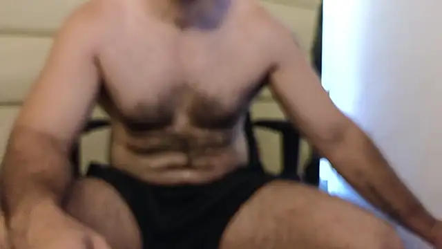 Snapshot of SbasTone_Muscle chatting on 01-08-26, 02:52 SbasTone Muscle online show from 01-08-26, 02:52