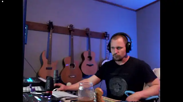 Snapshot of itsjameswebbscope chatting on 02-03-26, 07:57 itsjameswebbscope online show from 02-03-26, 07:57