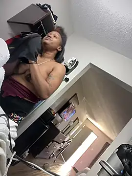 PrettyGal Tingz online show from 02-02-25, 07:46