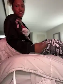 PrettyGal Tingz online show from 02-05-25, 08:43