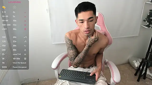 Damon  333 online show from 12-24-24, 06:06