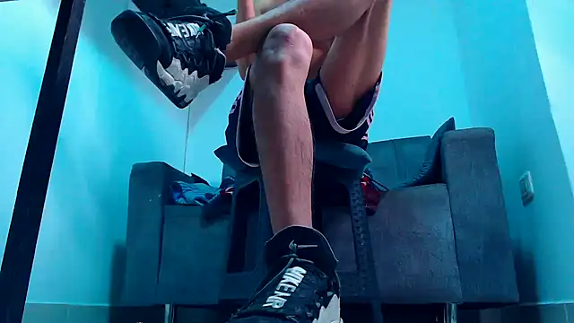 Snapshot of mastersmits chatting on 02-03-26, 02:53 mastersmits online show from 02-03-26, 02:53