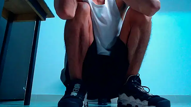 Snapshot of mastersmits chatting on 02-20-26, 03:47 mastersmits online show from 02-20-26, 03:47