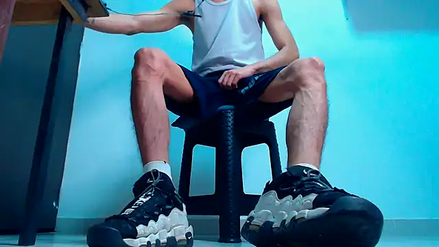 Snapshot of mastersmits chatting on 03-01-26, 09:39 mastersmits online show from 03-01-26, 09:39