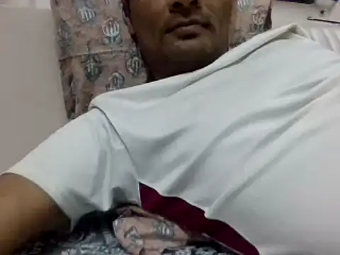 NiceBoy9099 online show from 12-11-24, 05:26