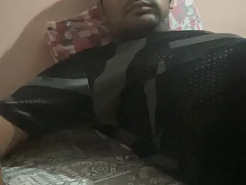 NiceBoy9099 online show from 10-18-25, 05:03