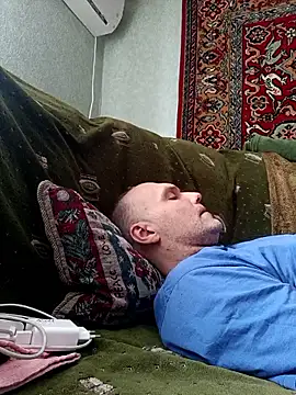 Pineapple04 online show from 03-18-26, 08:39