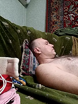 Pineapple04 online show from 04-05-26, 08:17