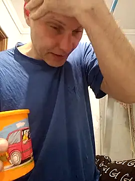 Pineapple04 online show from 04-16-26, 05:19