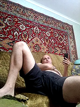 Snapshot of Pineapple04 chatting on 07-01-26, 07:35 Pineapple04 online show from 07-01-26, 07:35