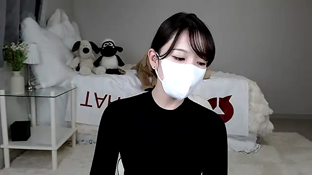 mei mei chan online show from 02-17-25, 01:42