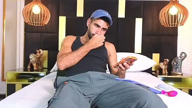 Ethan  Walker online show from 11-19-25, 08:42