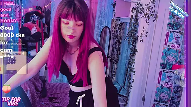 Toxic Ellies online show from 02-07-25, 05:29