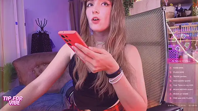 Toxic Ellies online show from 09-14-25, 02:16