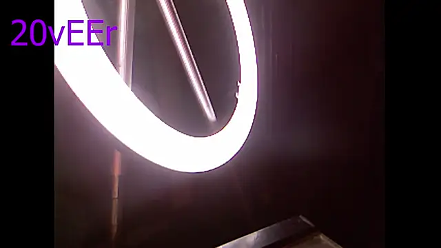 Snapshot of 20vEEr chatting on 02-25-26, 11:03 20vEEr online show from 02-25-26, 11:03