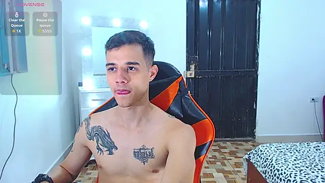 Snapshot of ADAM_HOT chatting on 07-15-26, 09:20 ADAM HOT online show from 07-15-26, 09:20