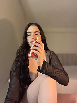 Mavi Coless online show from 07-19-26, 02:26