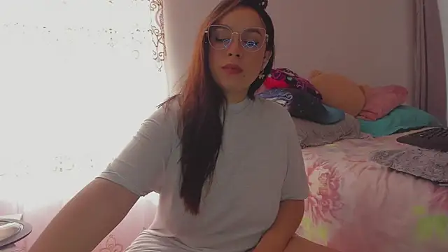 HARLEYNAPIER online show from 03-26-26, 07:41