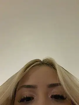 Sofy Softtt online show from 06-10-26, 02:23
