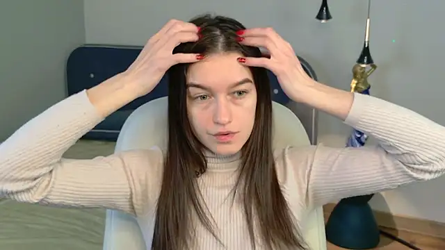 Alice  grace online show from 12-13-24, 09:41