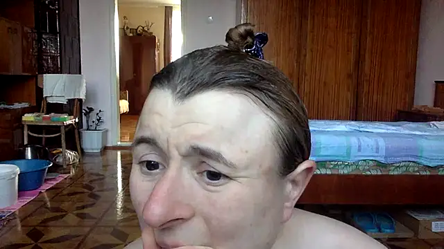 Snapshot of KlavdiaPetrivna chatting on 07-17-26, 03:35 KlavdiaPetrivna online show from 07-17-26, 03:35