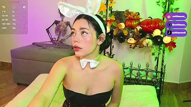 Soffimoon  online show from 10-15-25, 04:23