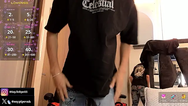 soyander03  online show from 03-19-26, 12:09