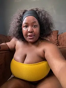 Missmoox24 online show from 03-11-26, 10:54