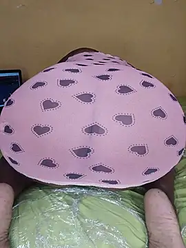 Hot-Assy online show from 07-16-26, 09:59