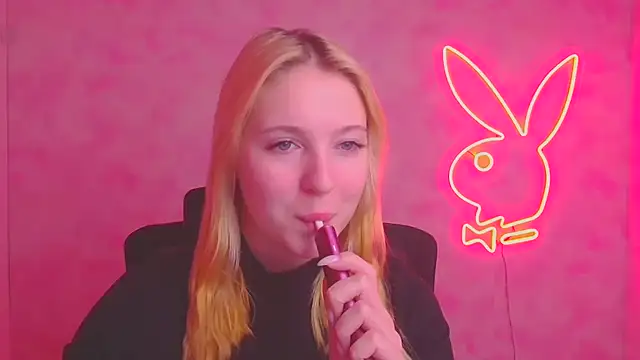 Milka kiss  online show from 11-12-25, 06:47