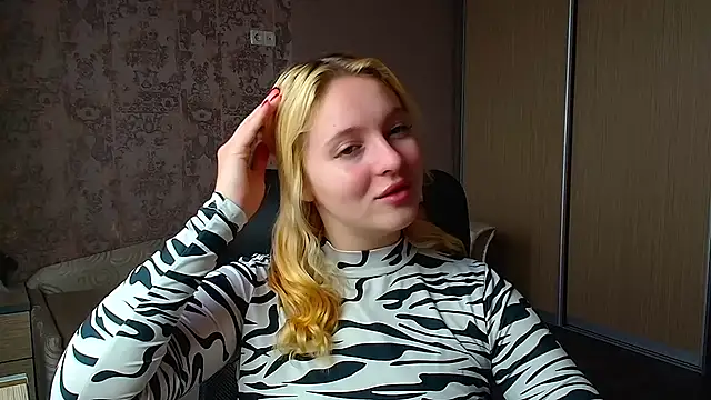 Milka kiss  online show from 02-25-26, 12:48