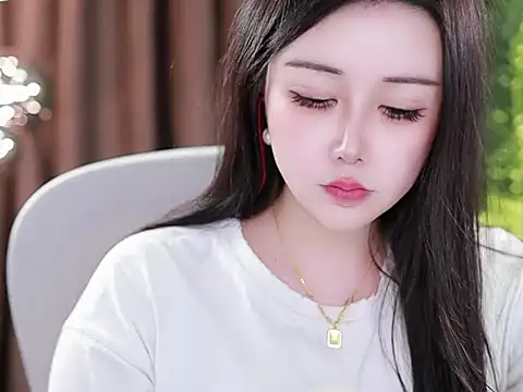 Qiaoqiao  online show from 01-09-25, 10:20