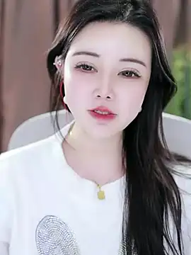 Qiaoqiao  online show from 01-27-25, 06:31