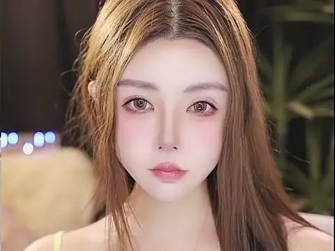 Snapshot of Qiaoqiao_ chatting on 07-18-26, 04:11 Qiaoqiao online show from 07-18-26, 04:11