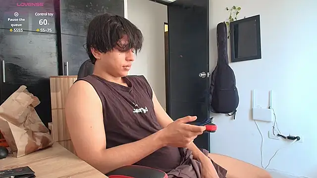 Haruto2001 online show from 12-05-24, 02:00