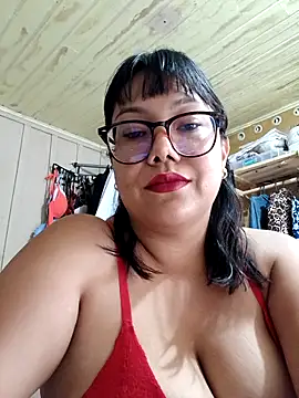 Snapshot of rainhavenus2024 chatting on 03-22-26, 02:31 rainhavenus2024 online show from 03-22-26, 02:31