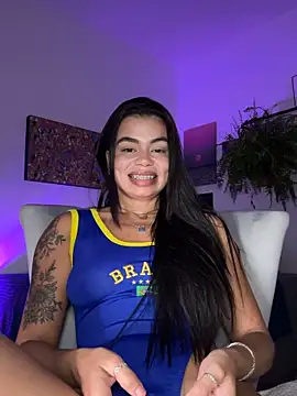 Snapshot of GrlAlice chatting on 04-12-26, 10:59 GrlAlice online show from 04-12-26, 10:59