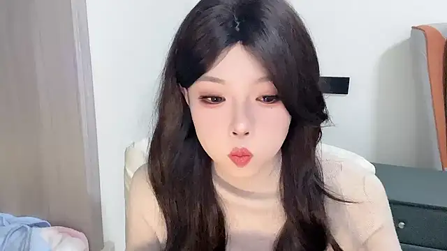 Snapshot of Q-ing chatting on 02-11-25, 01:09 Q-ing online show from 02-11-25, 01:09