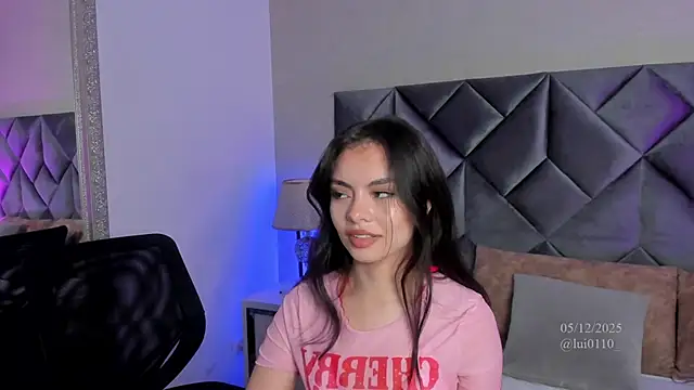 Luisa0110 online show from 12-05-25, 07:32