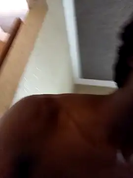 Snapshot of Hentaii001 chatting on 12-10-24, 11:43 Hentaii001 online show from 12-10-24, 11:43