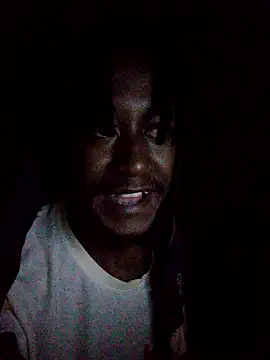 Snapshot of Hentaii001 chatting on 02-18-25, 02:05 Hentaii001 online show from 02-18-25, 02:05